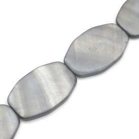 *A-1114-0720 - Lake Shell Bead Rectangle 20X30MM Silver Grey 16'' String China *A-1114-0720,Liquidation,Billes,Coquillage,D'eau douce,Bille,Naturel,Coquillage,20X30MM,Carré,Rectangle,Gris,Gris,Argenté,Chine,montreal, quebec, canada, beads, wholesale